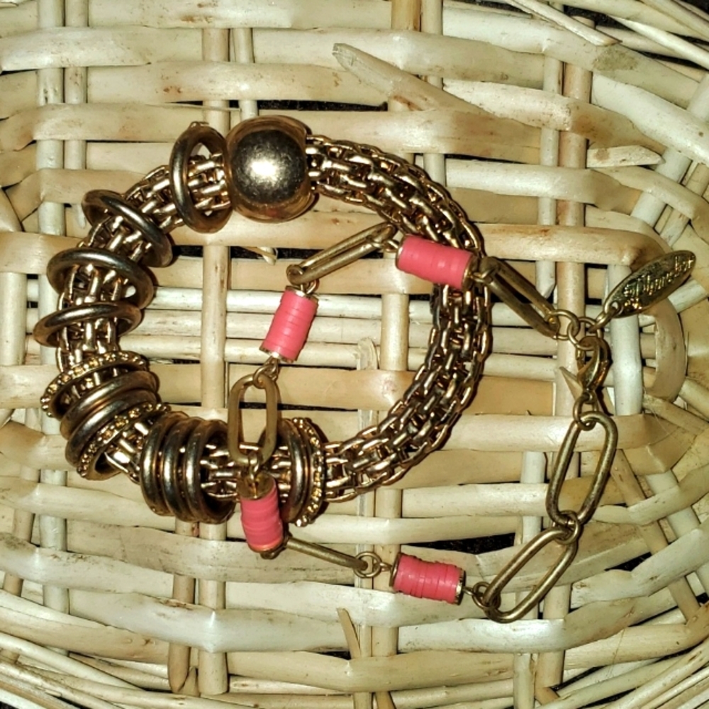 ☀️5/$25 Plunder gold & coral bracelet set